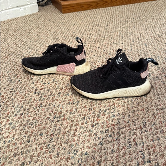 adidas | Shoes | Adidas Nmd R2 Sneakers Black And Pink | Poshmark